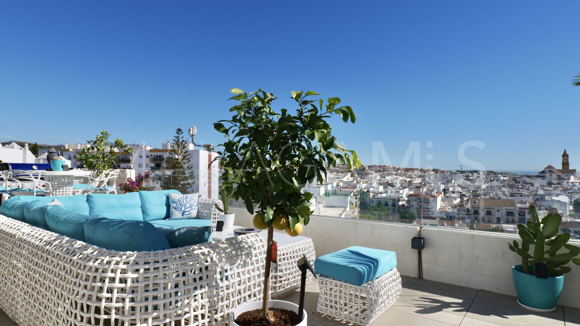 Appartement terrasse for sale in Estepona