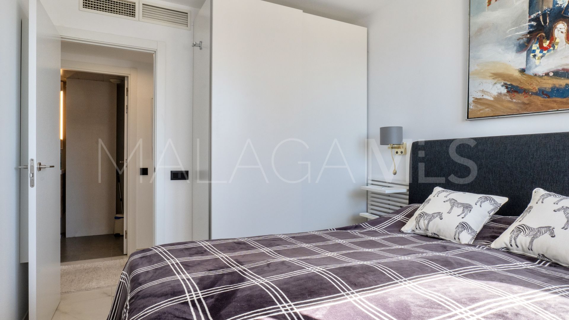 Appartement terrasse for sale in Estepona