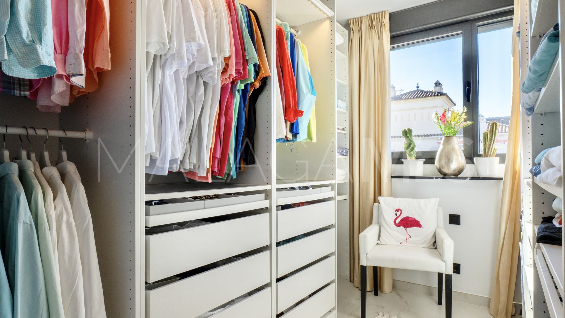 Appartement terrasse for sale in Estepona