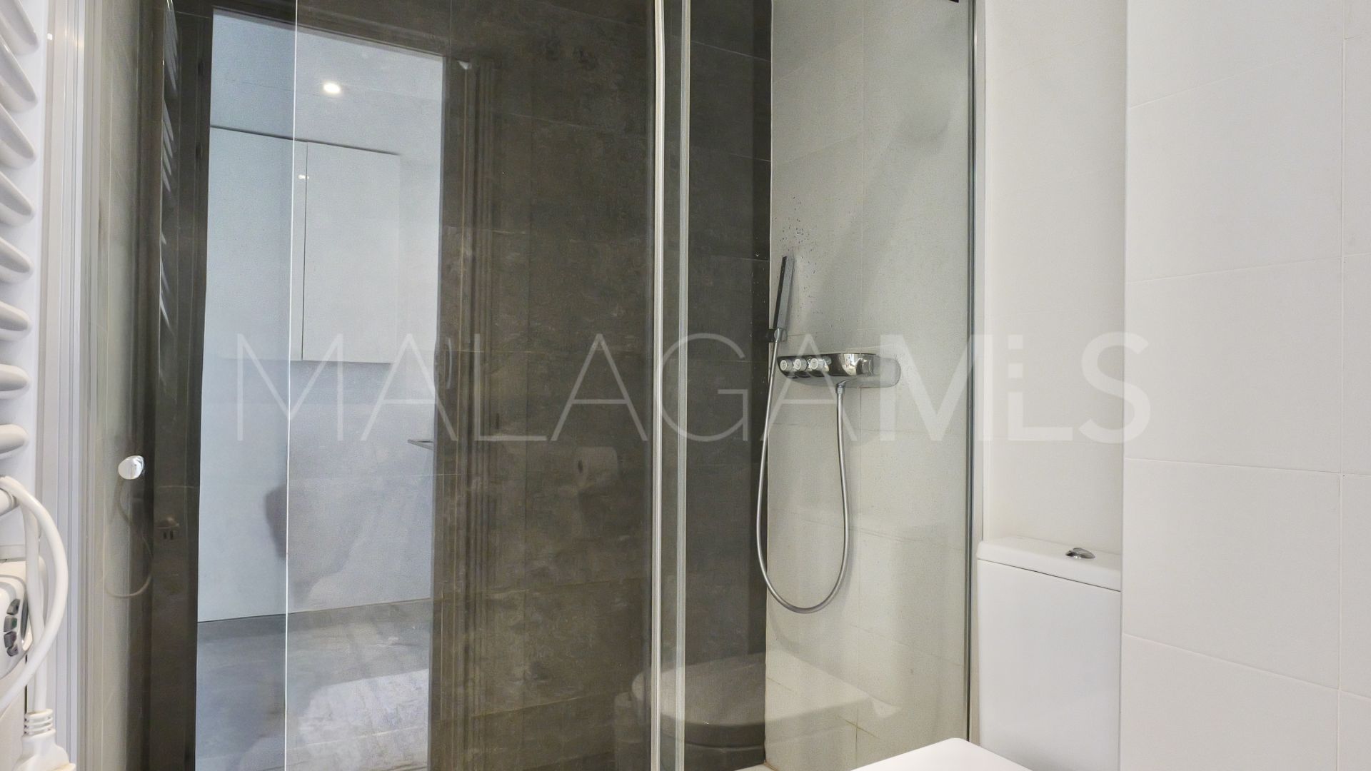 Appartement terrasse for sale in Estepona