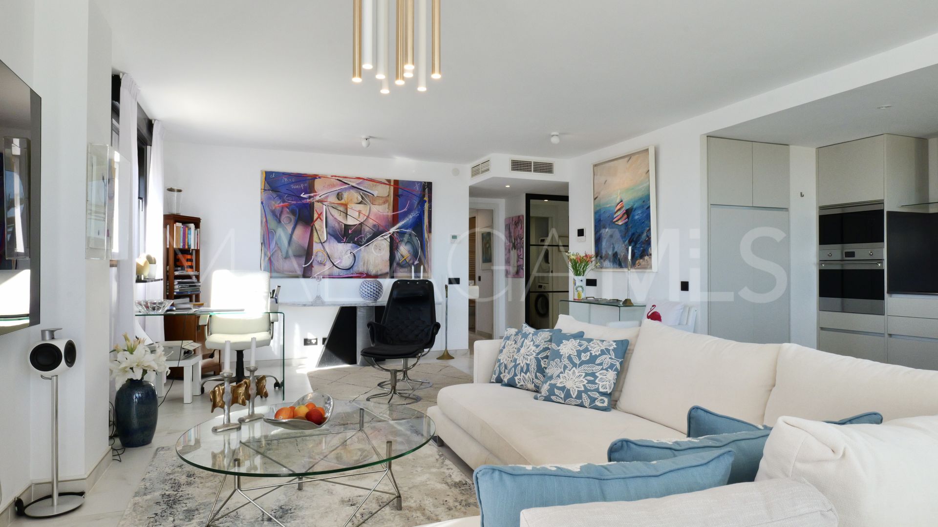 Appartement terrasse for sale in Estepona