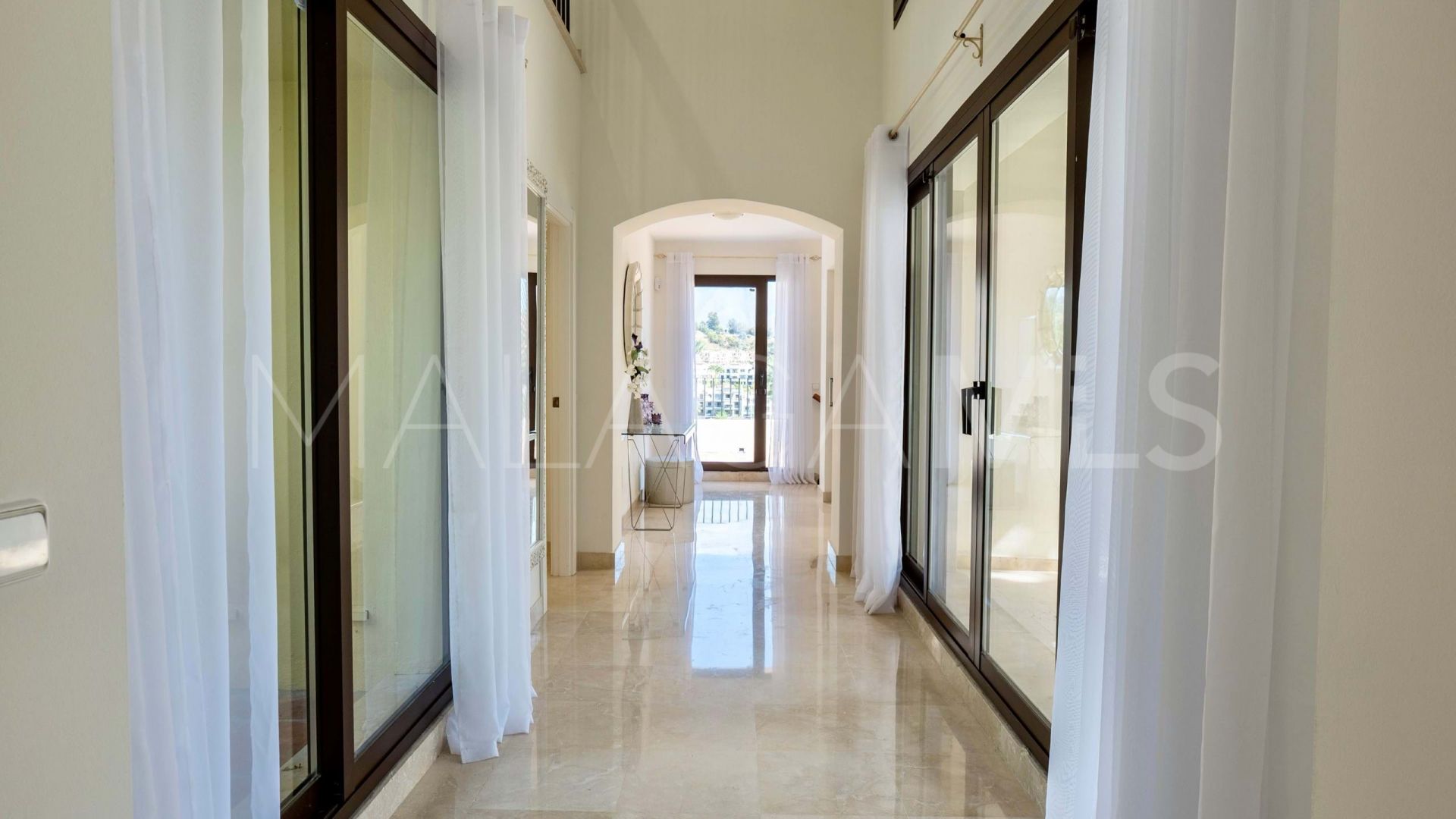 Villa for sale in Los Arqueros