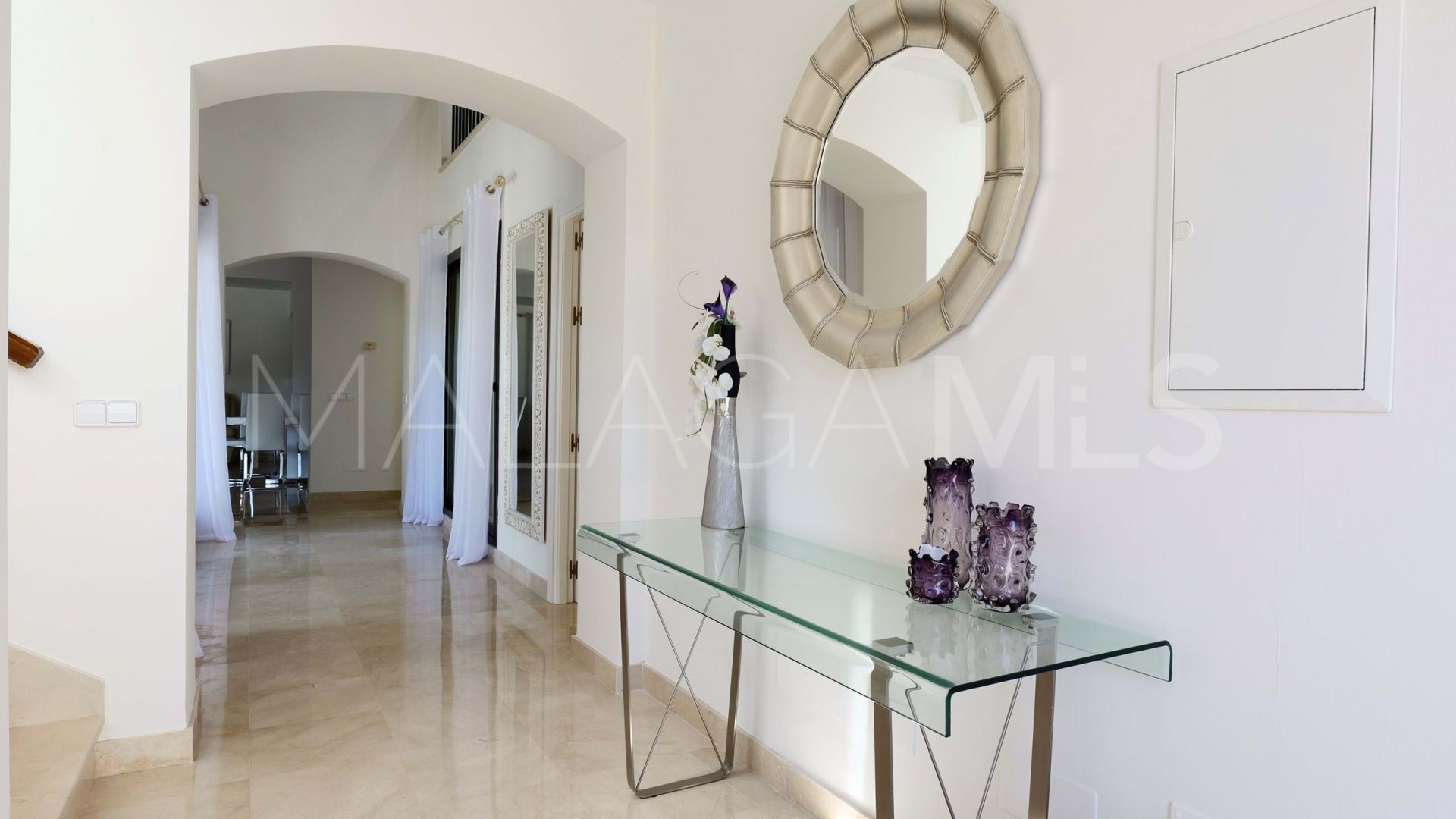 Villa for sale in Los Arqueros