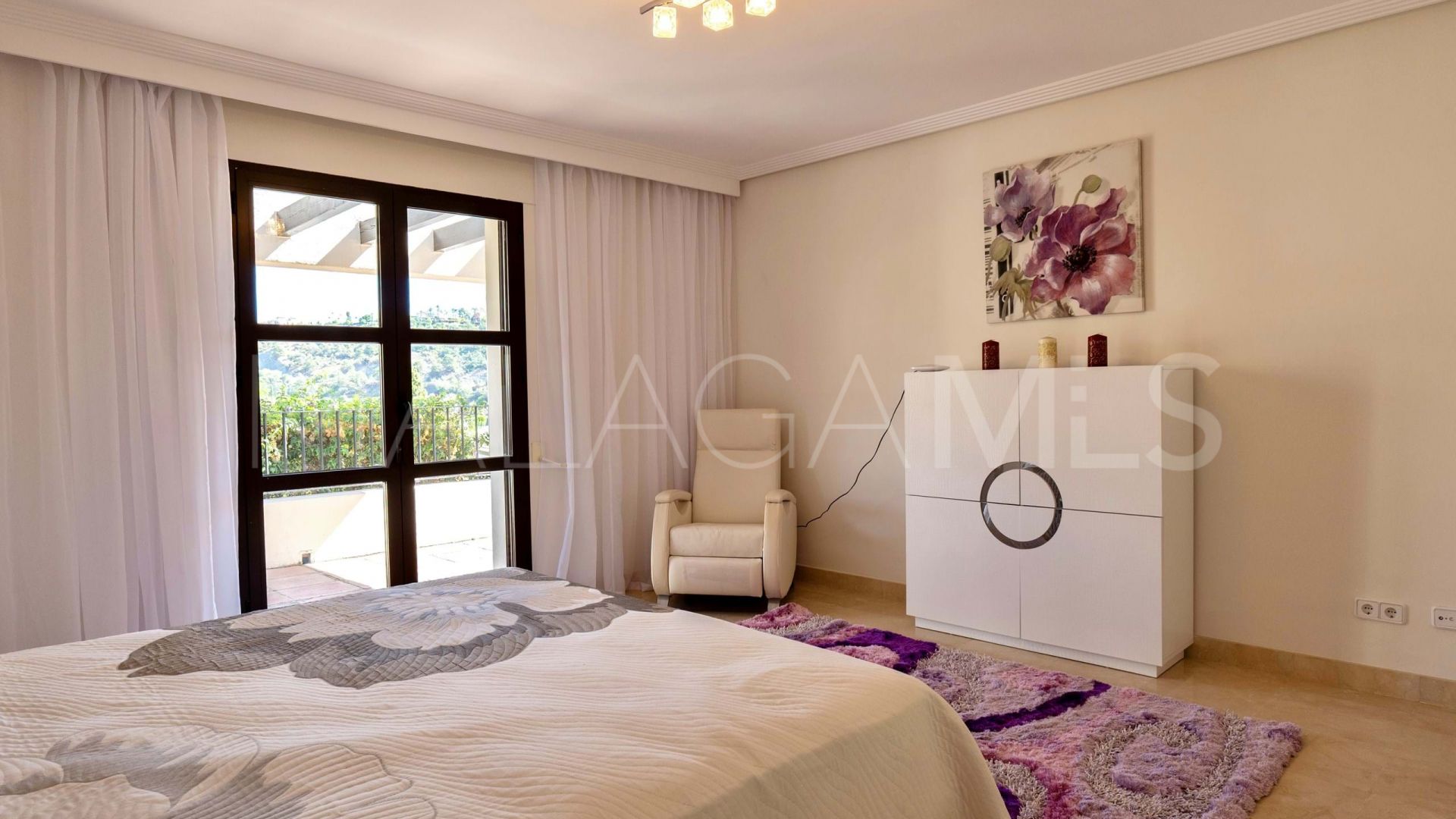 Villa for sale in Los Arqueros