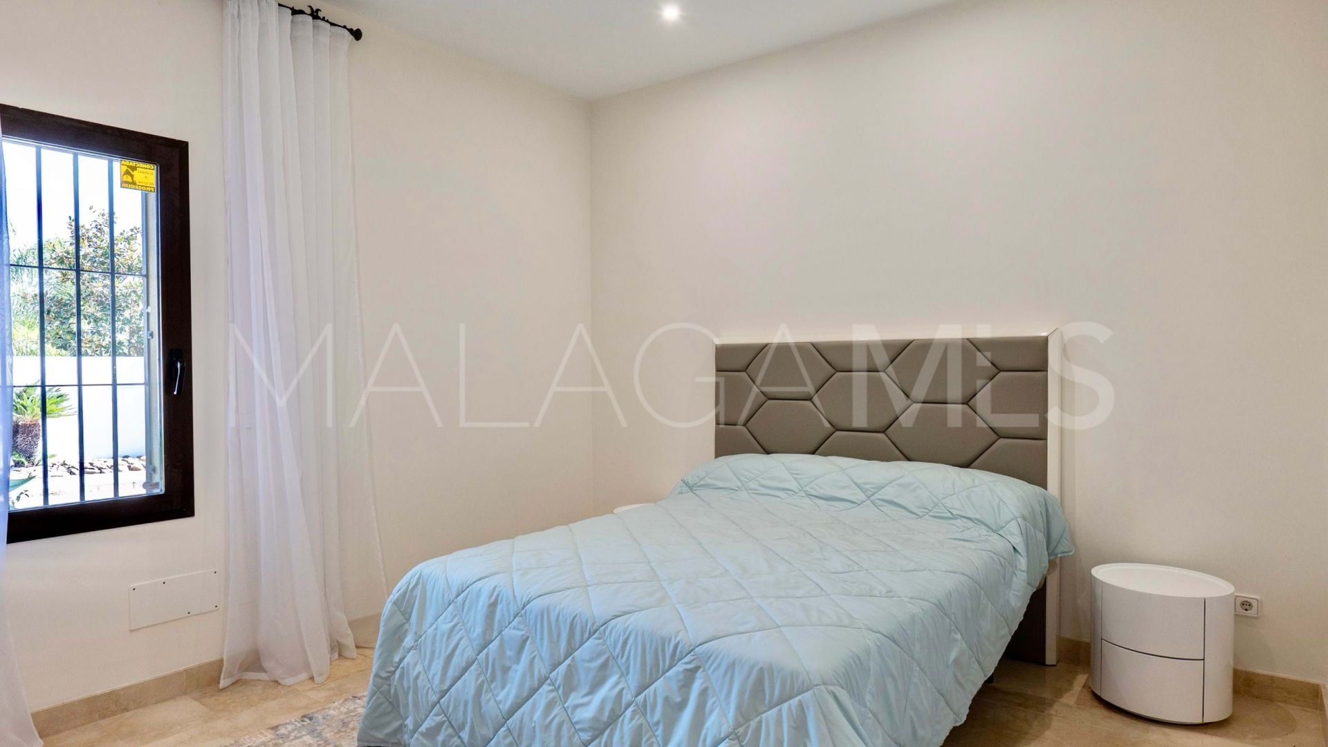 Villa for sale in Los Arqueros