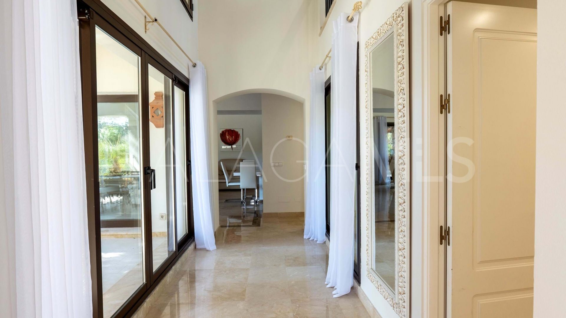 Villa for sale in Los Arqueros