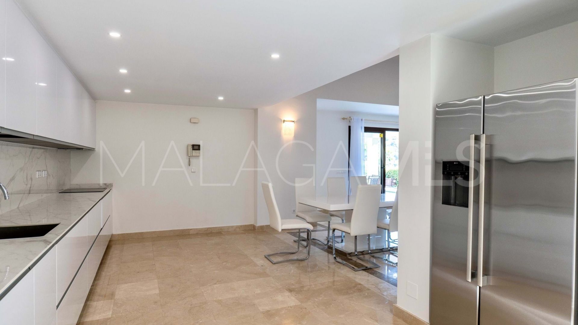 Villa for sale in Los Arqueros