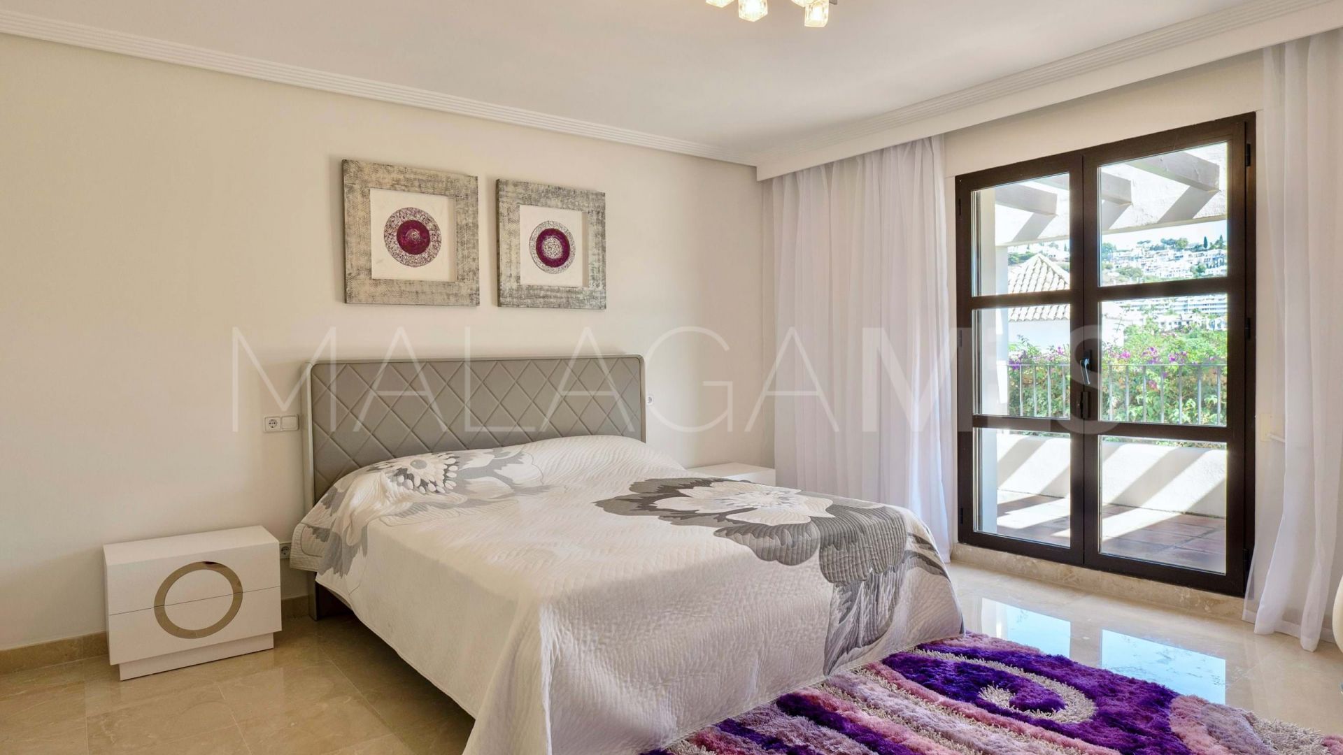 Villa for sale in Los Arqueros