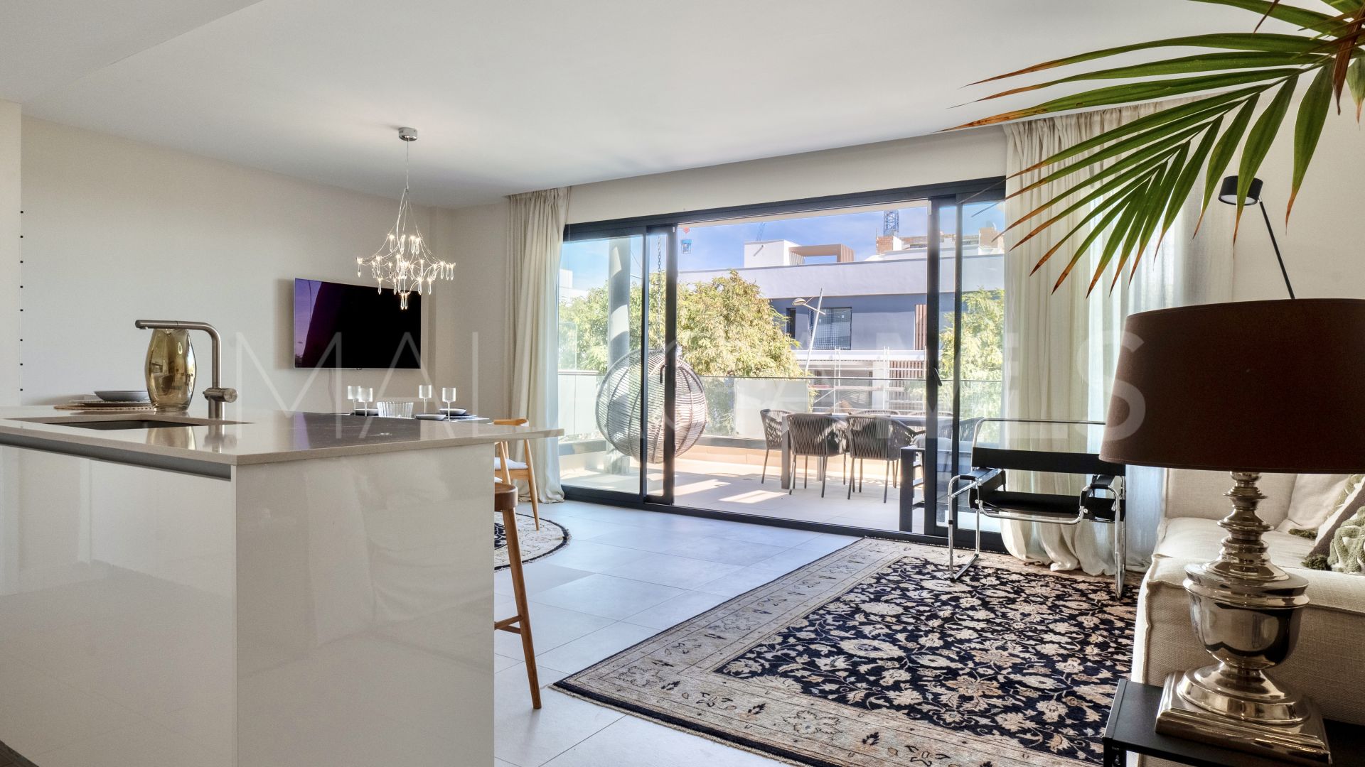 Buy Las Mesas apartment