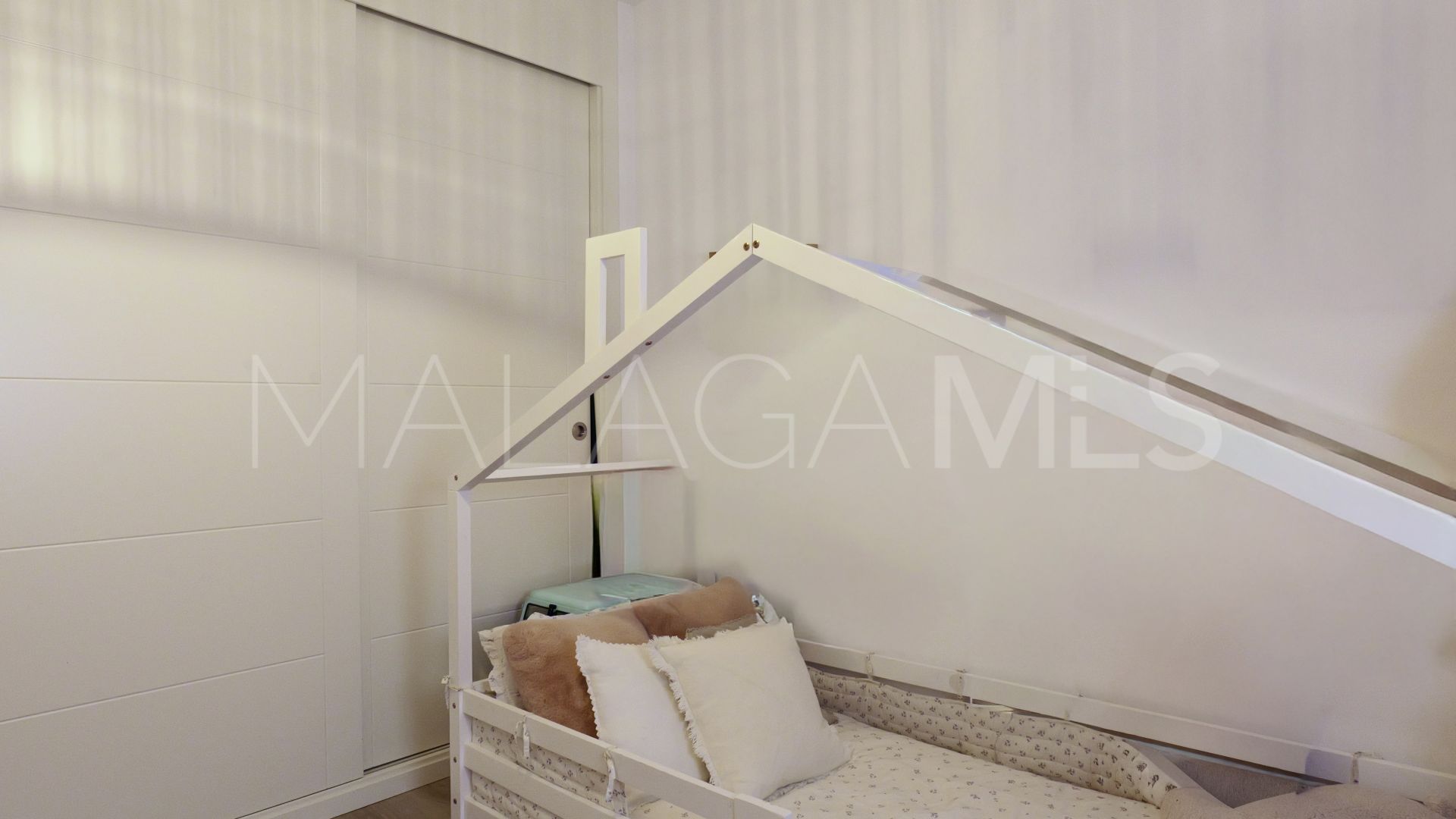 Lägenhet for sale in Nueva Andalucia