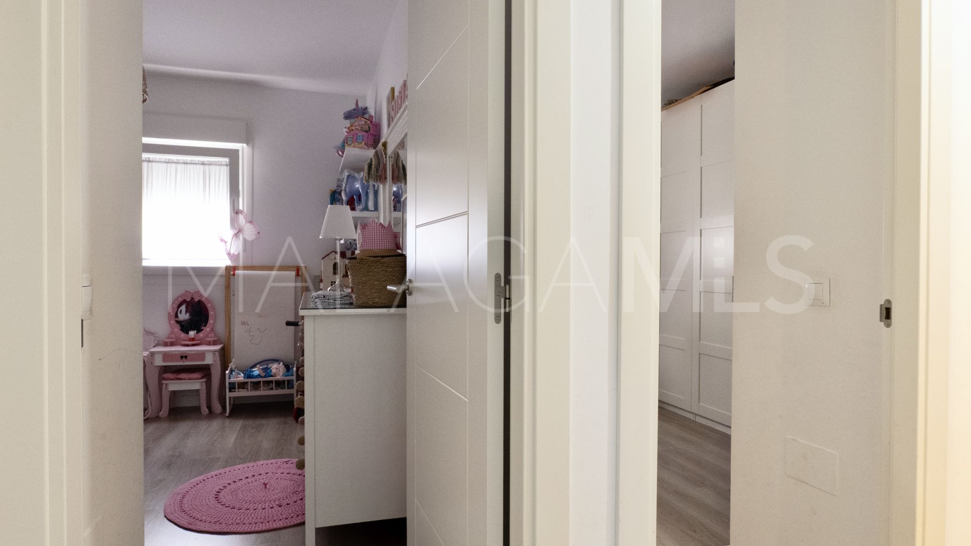 Lägenhet for sale in Nueva Andalucia