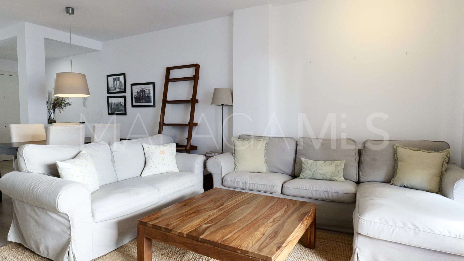 Lägenhet for sale in Nueva Andalucia