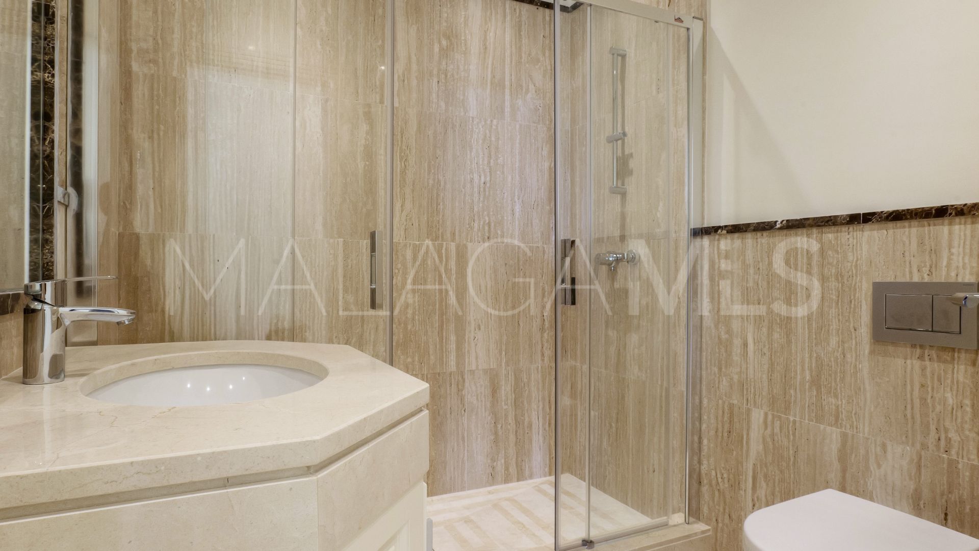 Se vende villa with 6 bedrooms in Los Arqueros