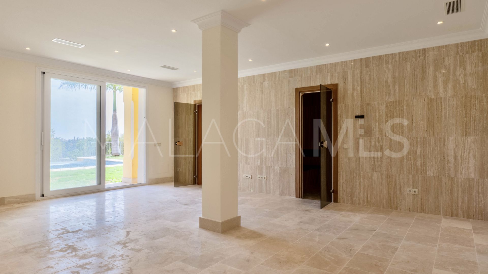 Se vende villa with 6 bedrooms in Los Arqueros