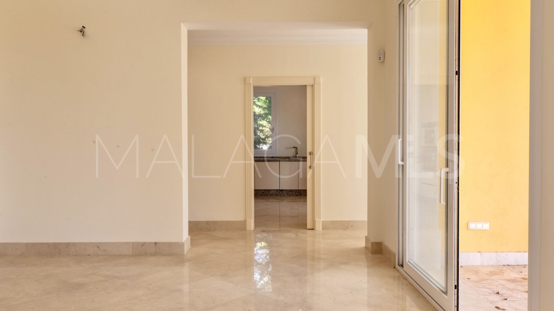 Se vende villa with 6 bedrooms in Los Arqueros