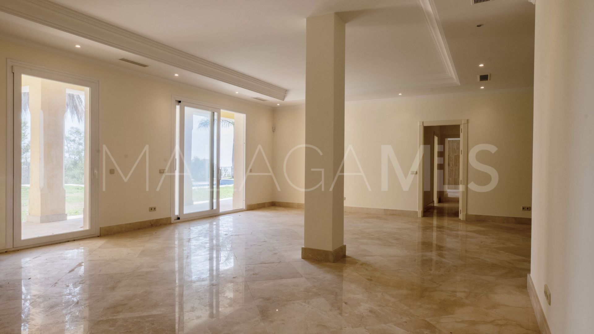 Se vende villa with 6 bedrooms in Los Arqueros
