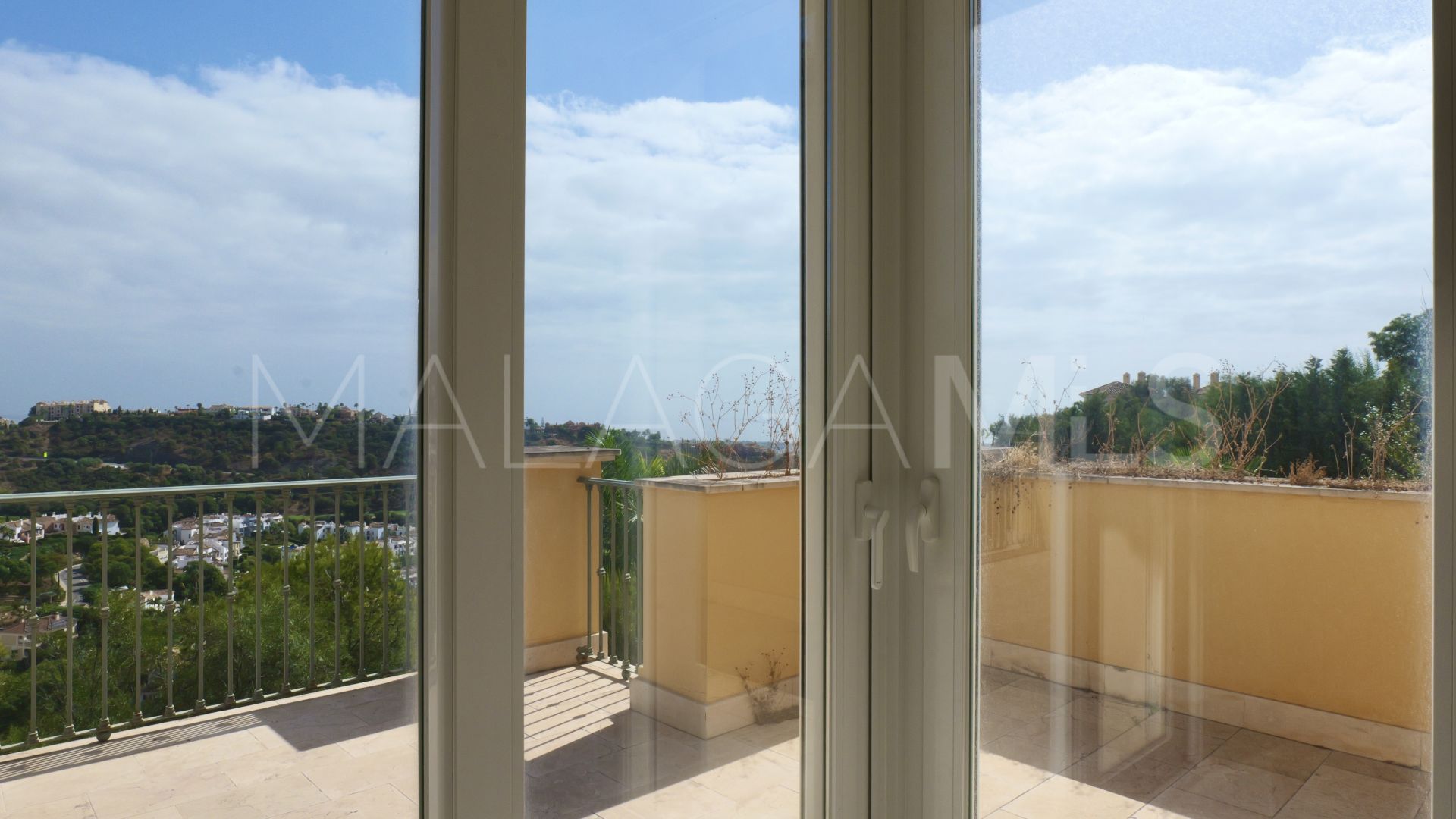 Se vende villa with 6 bedrooms in Los Arqueros
