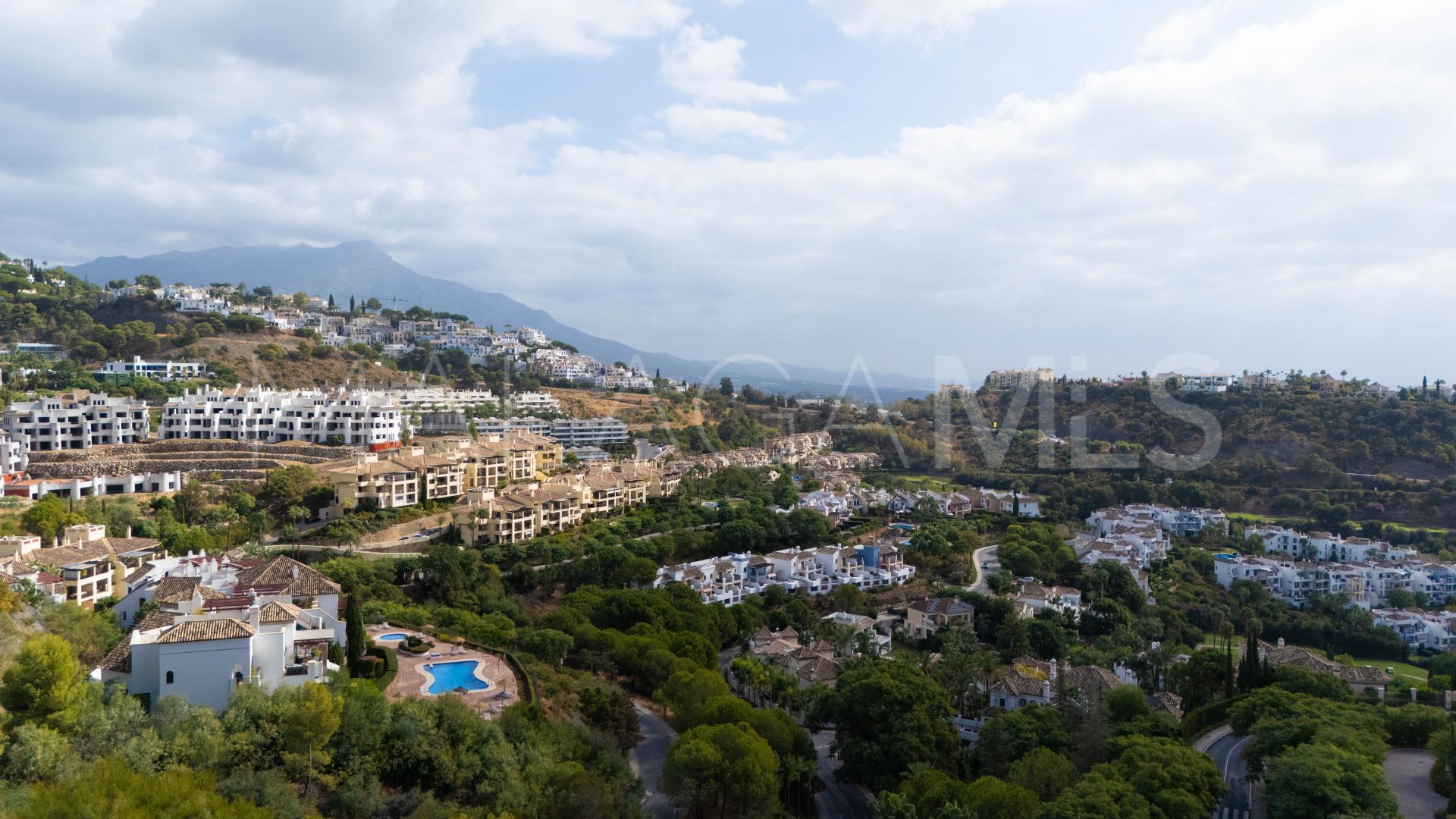 Se vende villa with 6 bedrooms in Los Arqueros