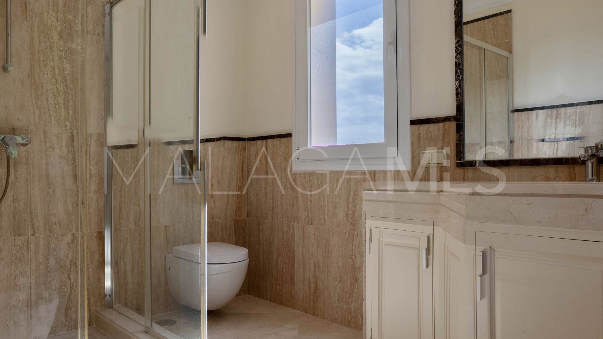 Se vende villa with 6 bedrooms in Los Arqueros