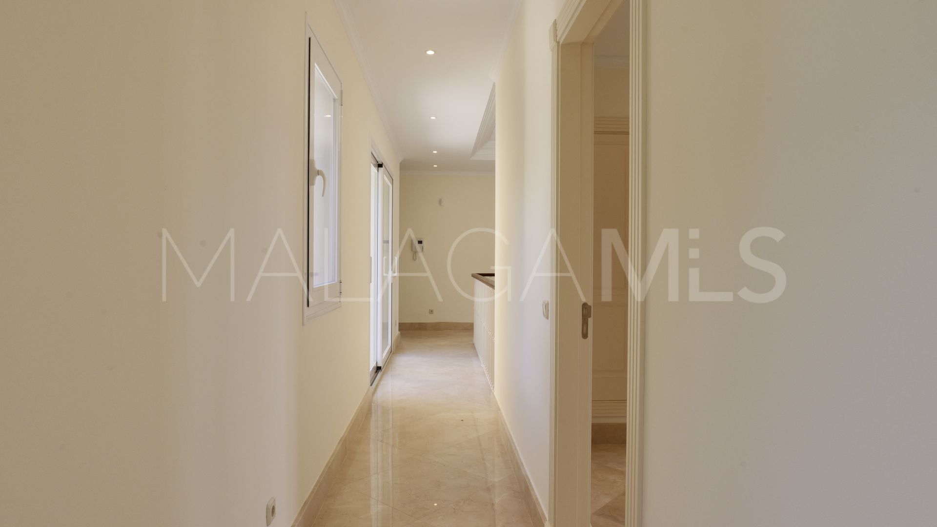 Se vende villa with 6 bedrooms in Los Arqueros