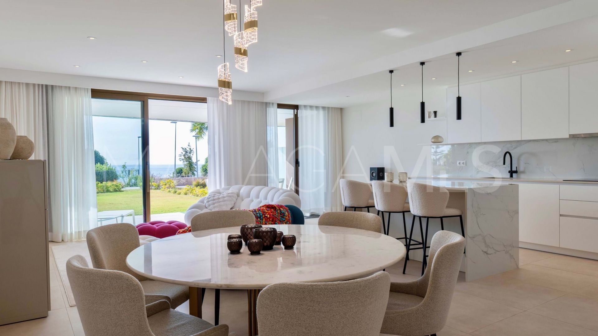 Erdgeschosswohnung for sale in Casares Playa