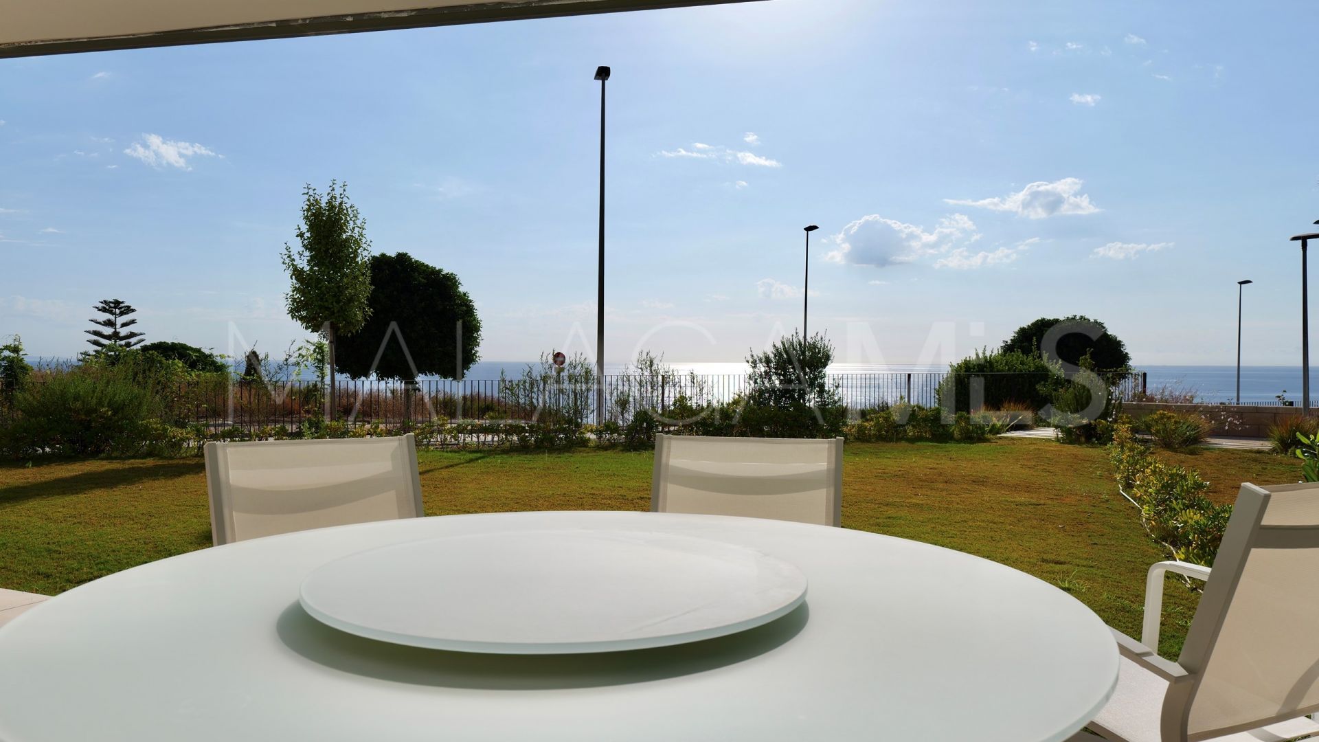 Erdgeschosswohnung for sale in Casares Playa