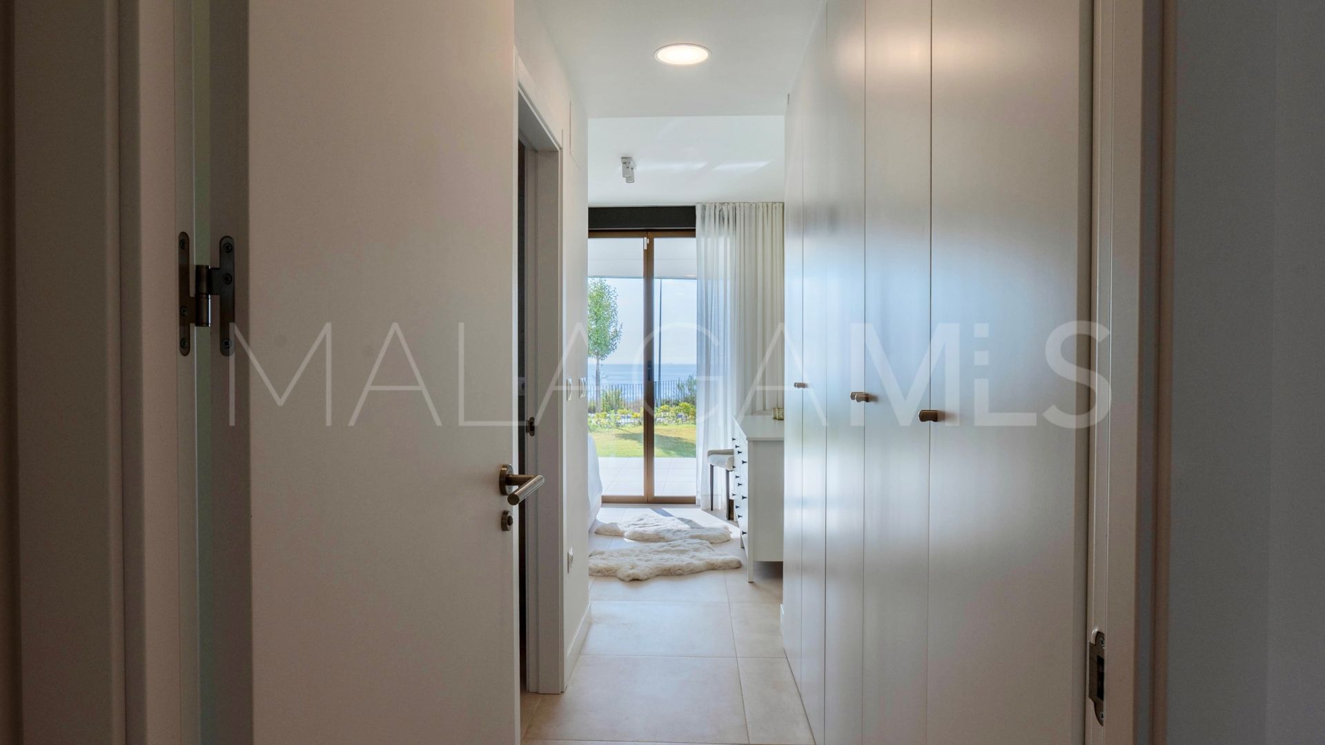 Erdgeschosswohnung for sale in Casares Playa