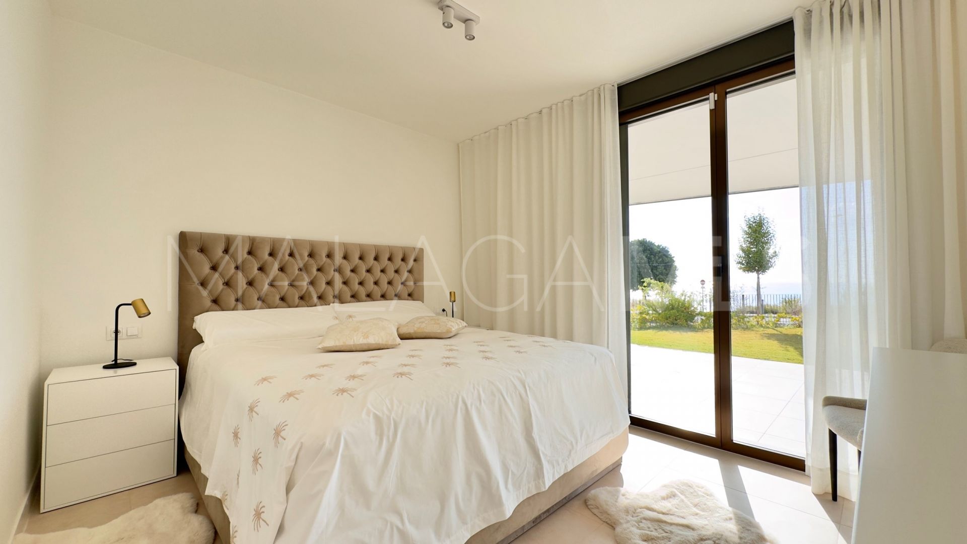 Erdgeschosswohnung for sale in Casares Playa