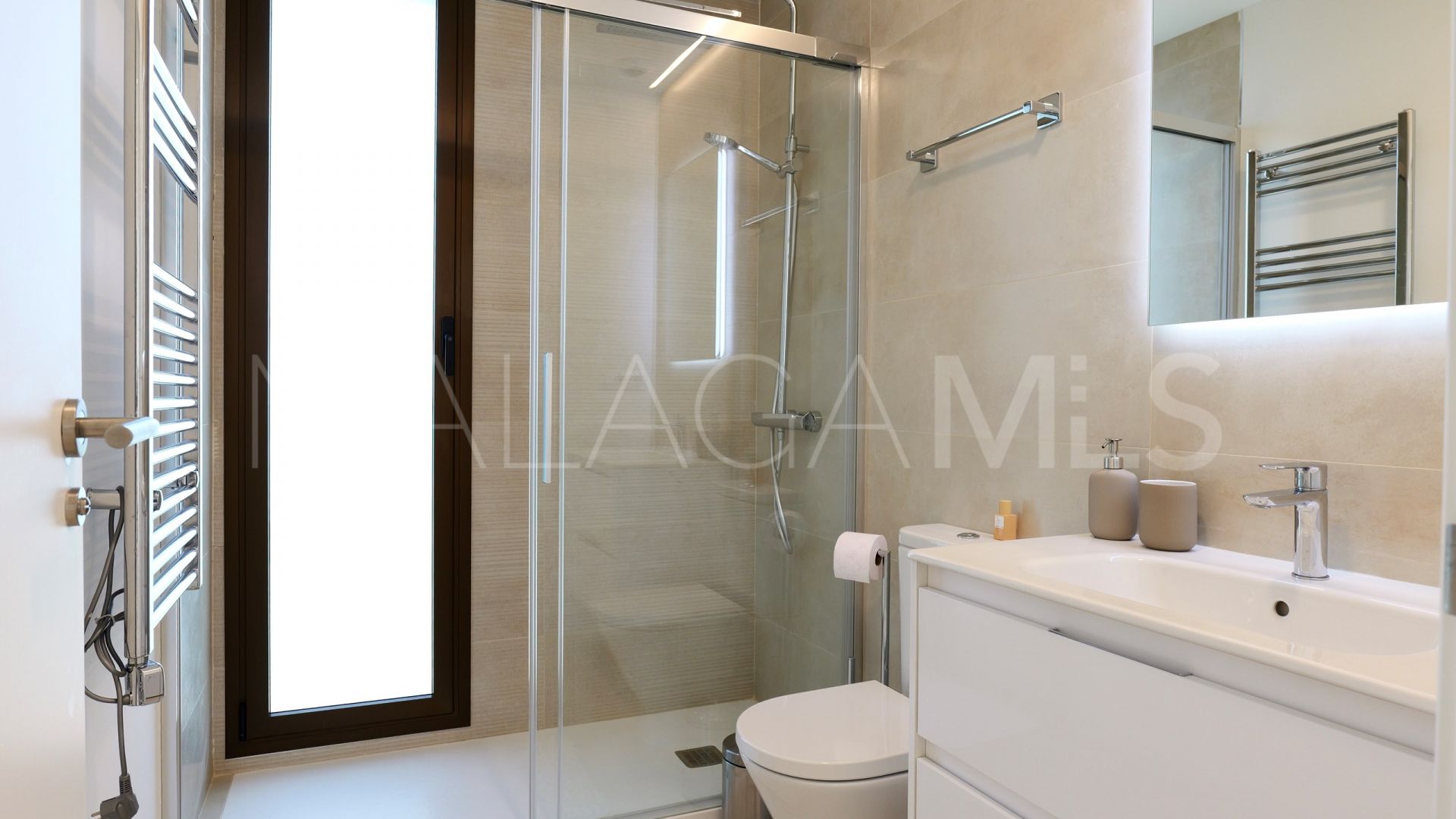 Erdgeschosswohnung for sale in Casares Playa