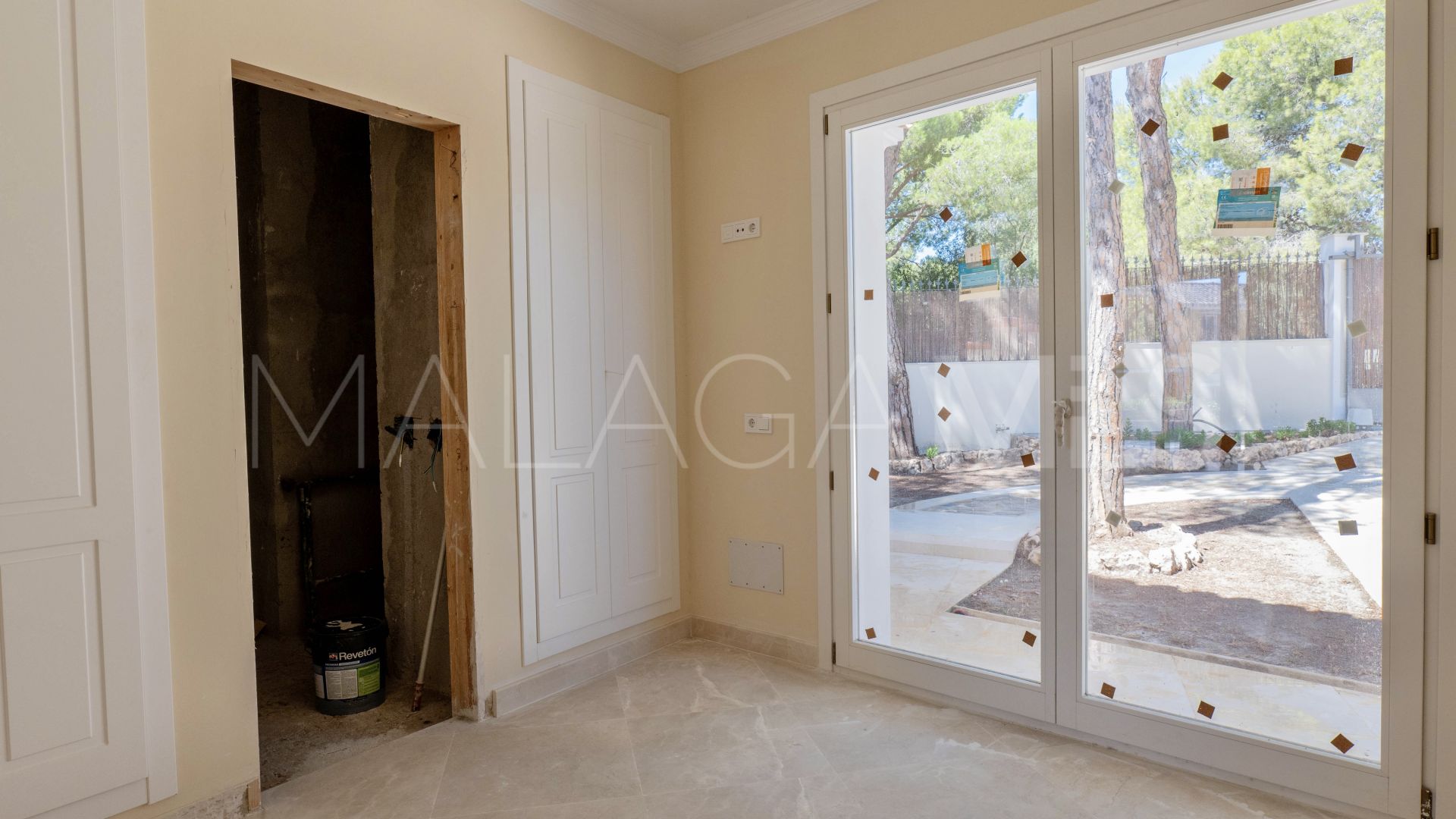 Villa for sale in Las Chapas