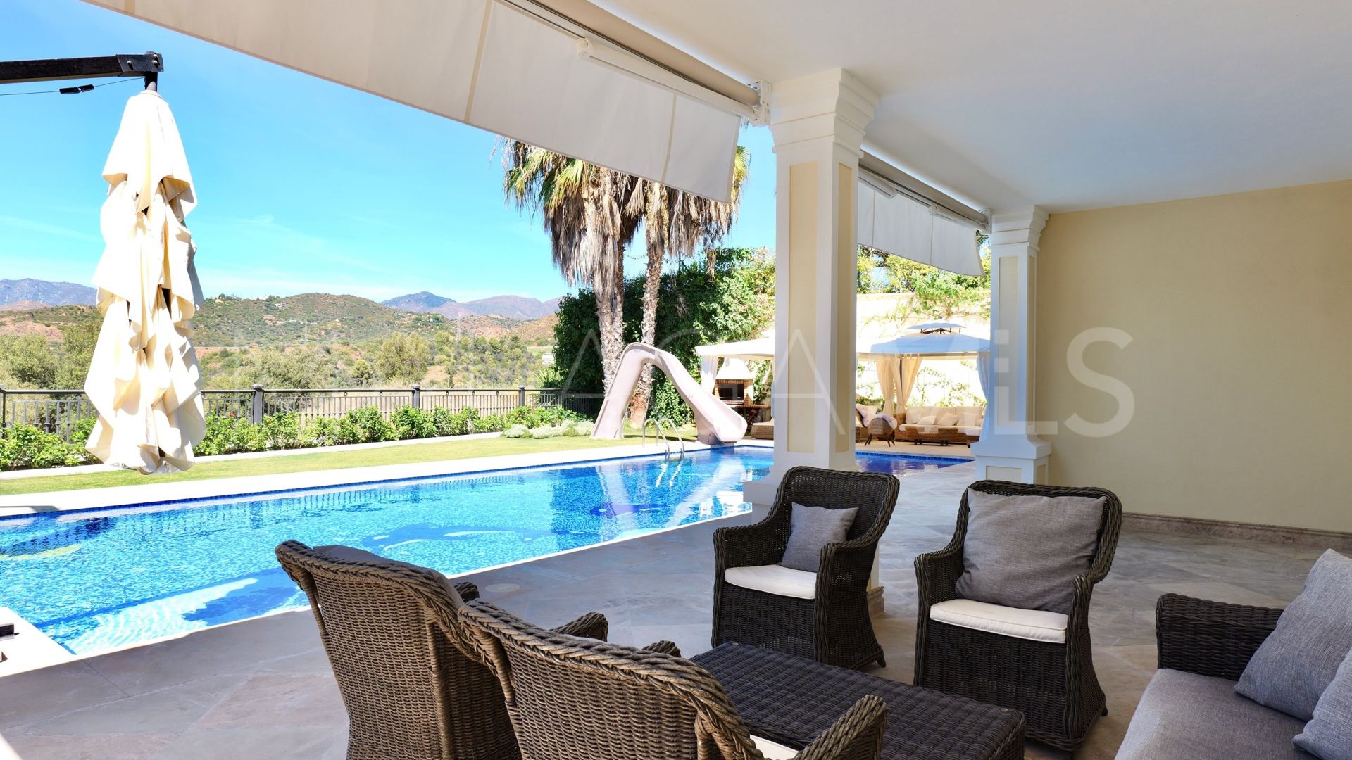 Villa for sale in El Rosario