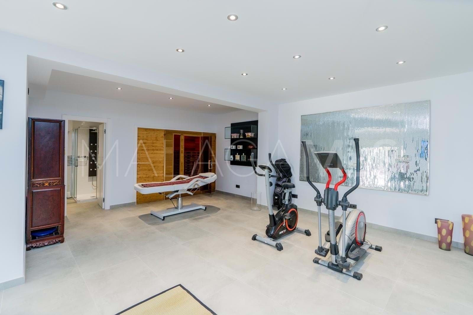 Villa for sale de 10 bedrooms in Atalaya Golf