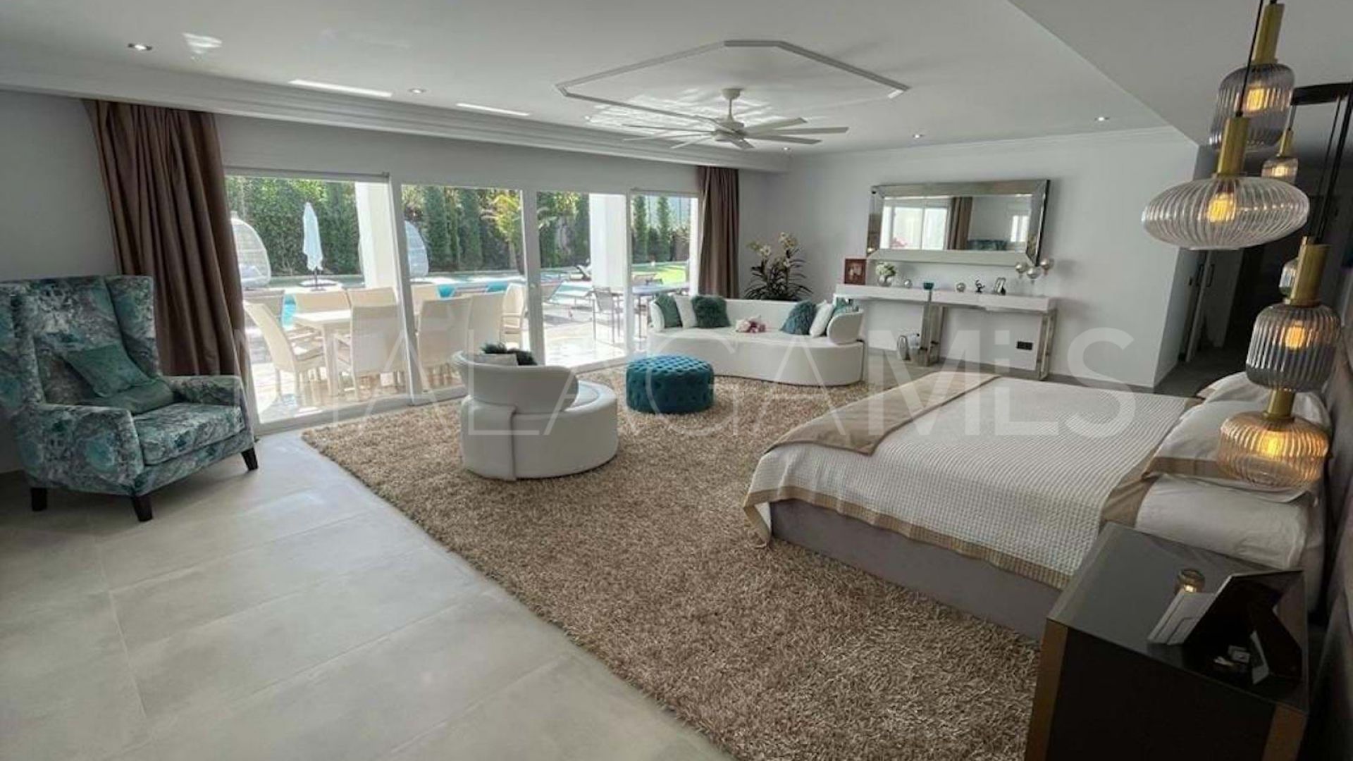 Villa for sale de 10 bedrooms in Atalaya Golf