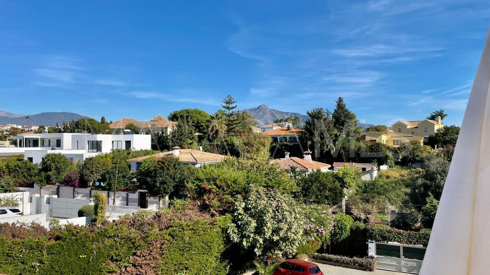 Villa for sale in San Pedro de Alcantara