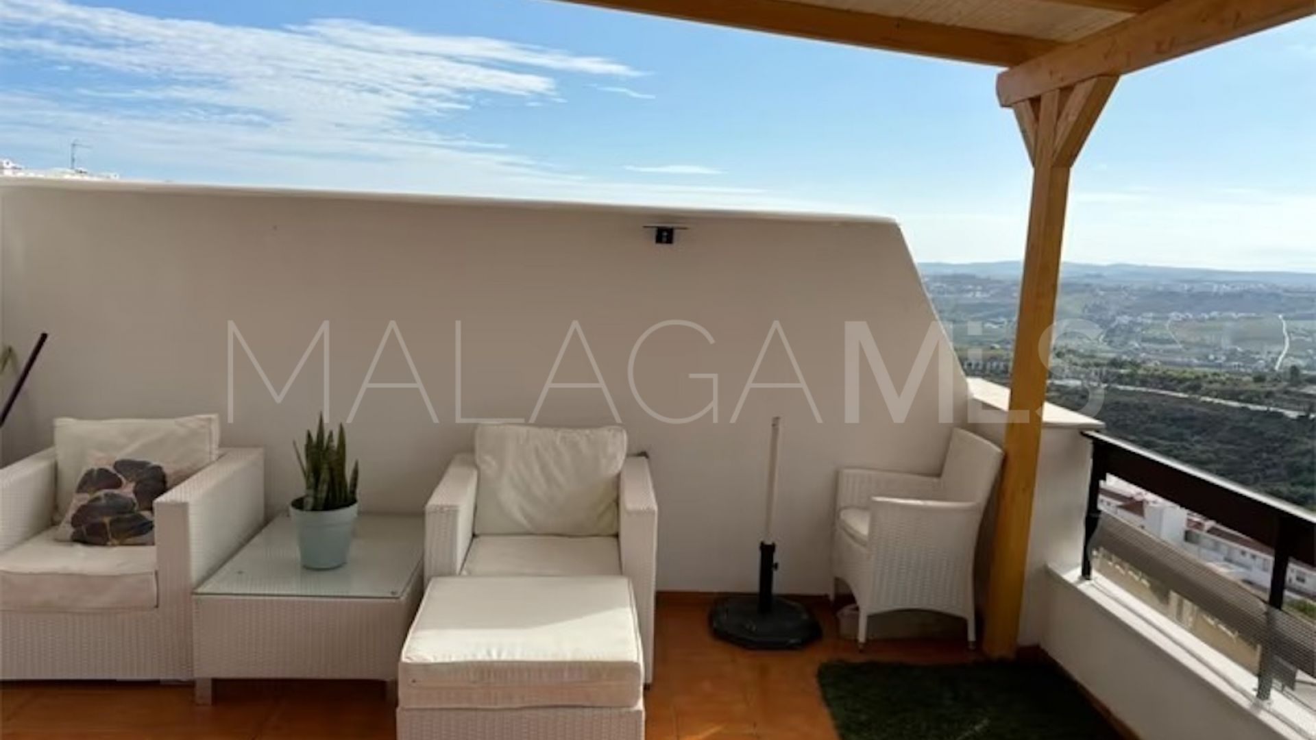 Takvåning for sale in Casares