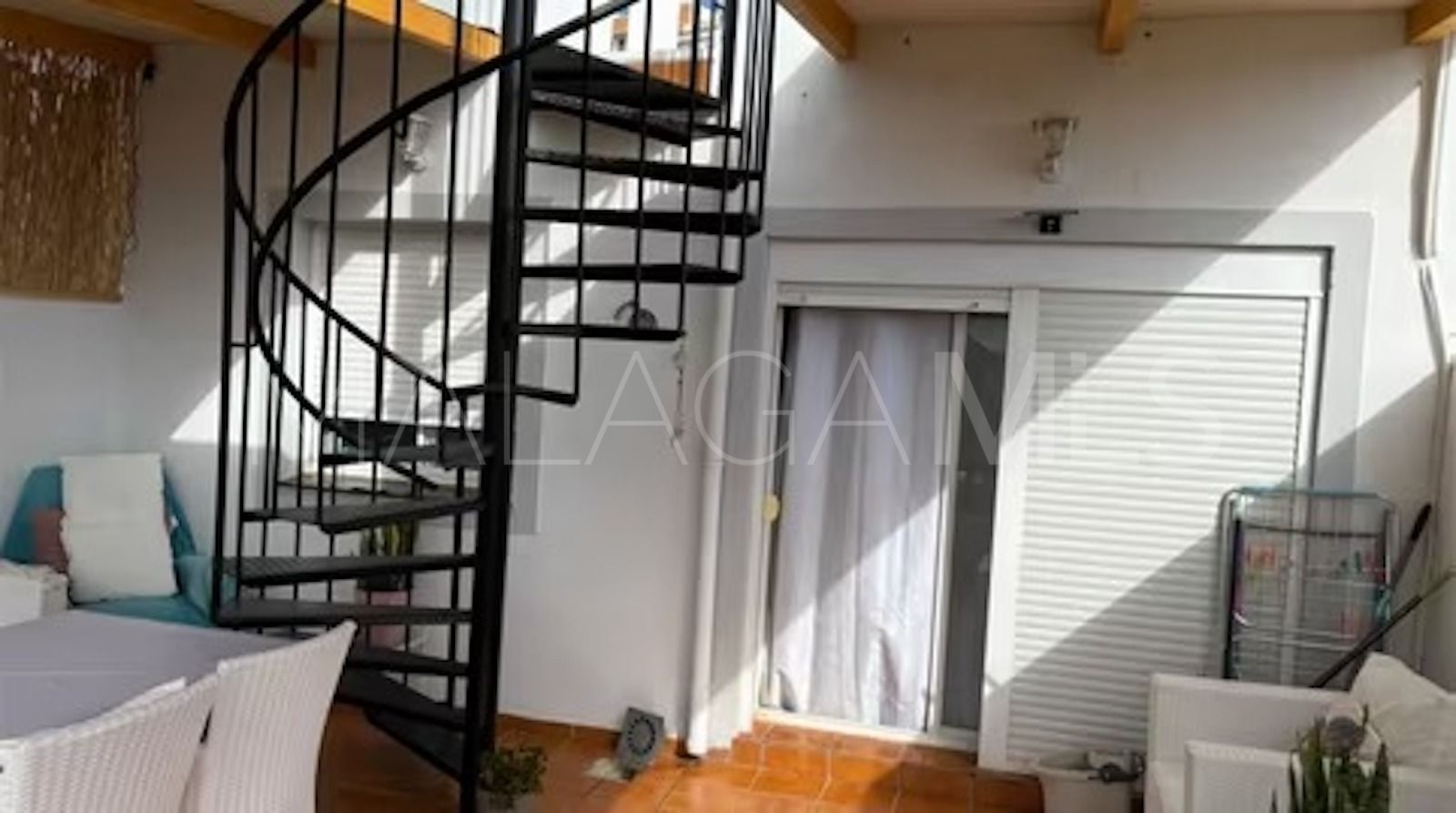 Takvåning for sale in Casares