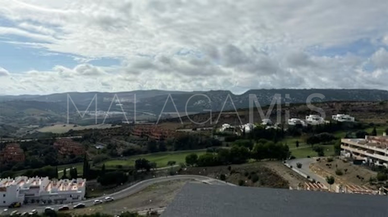 Takvåning for sale in Casares