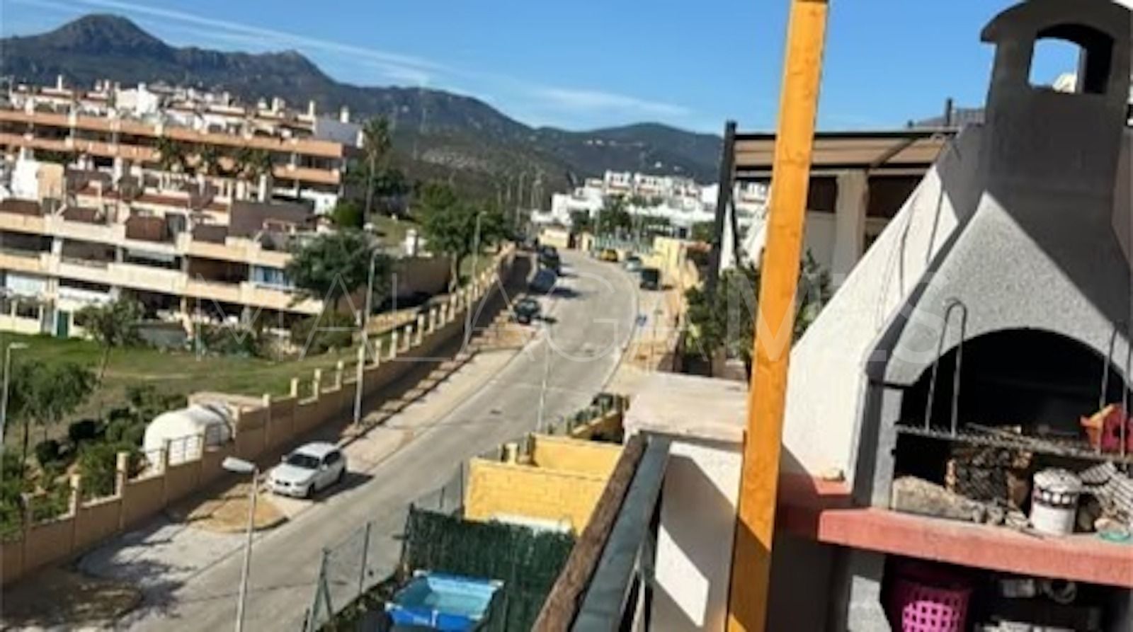 Takvåning for sale in Casares