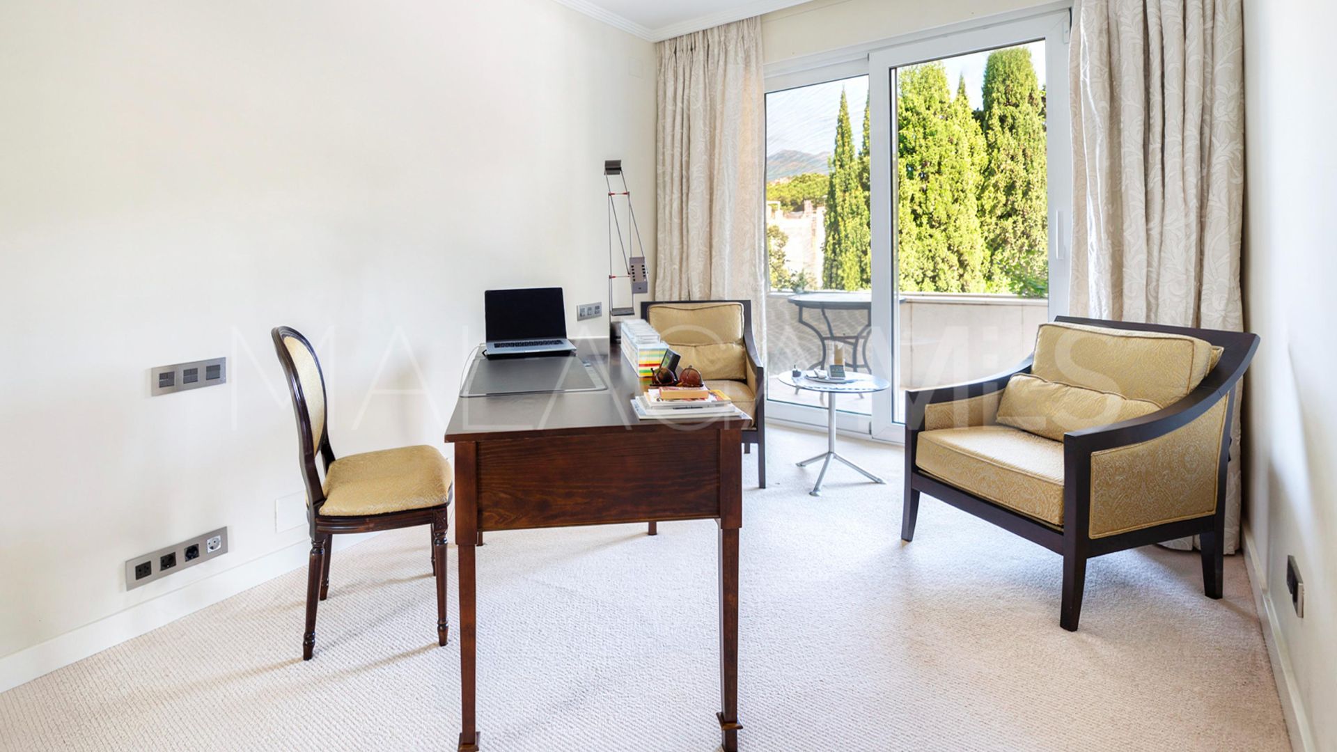 Duplex penthouse for sale in Los Granados Golf