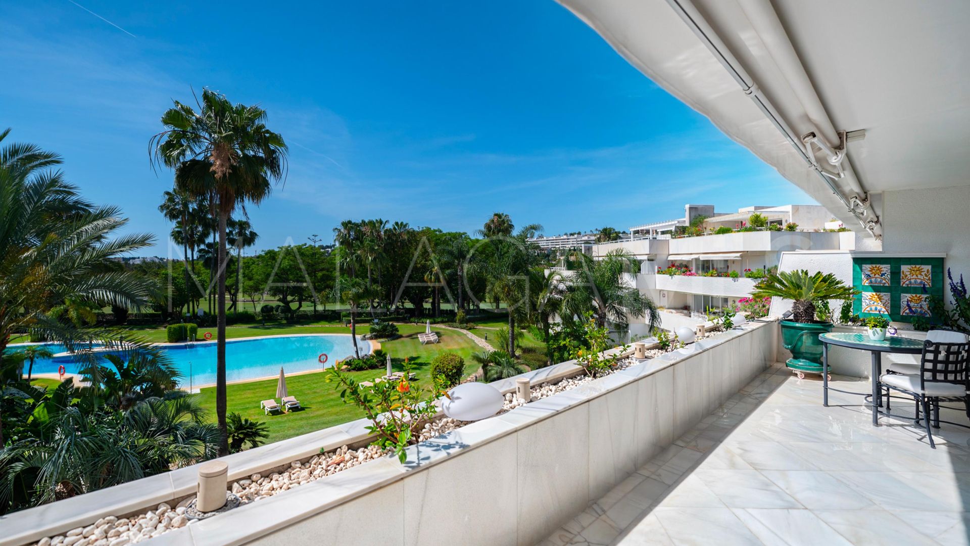 Duplex penthouse for sale in Los Granados Golf
