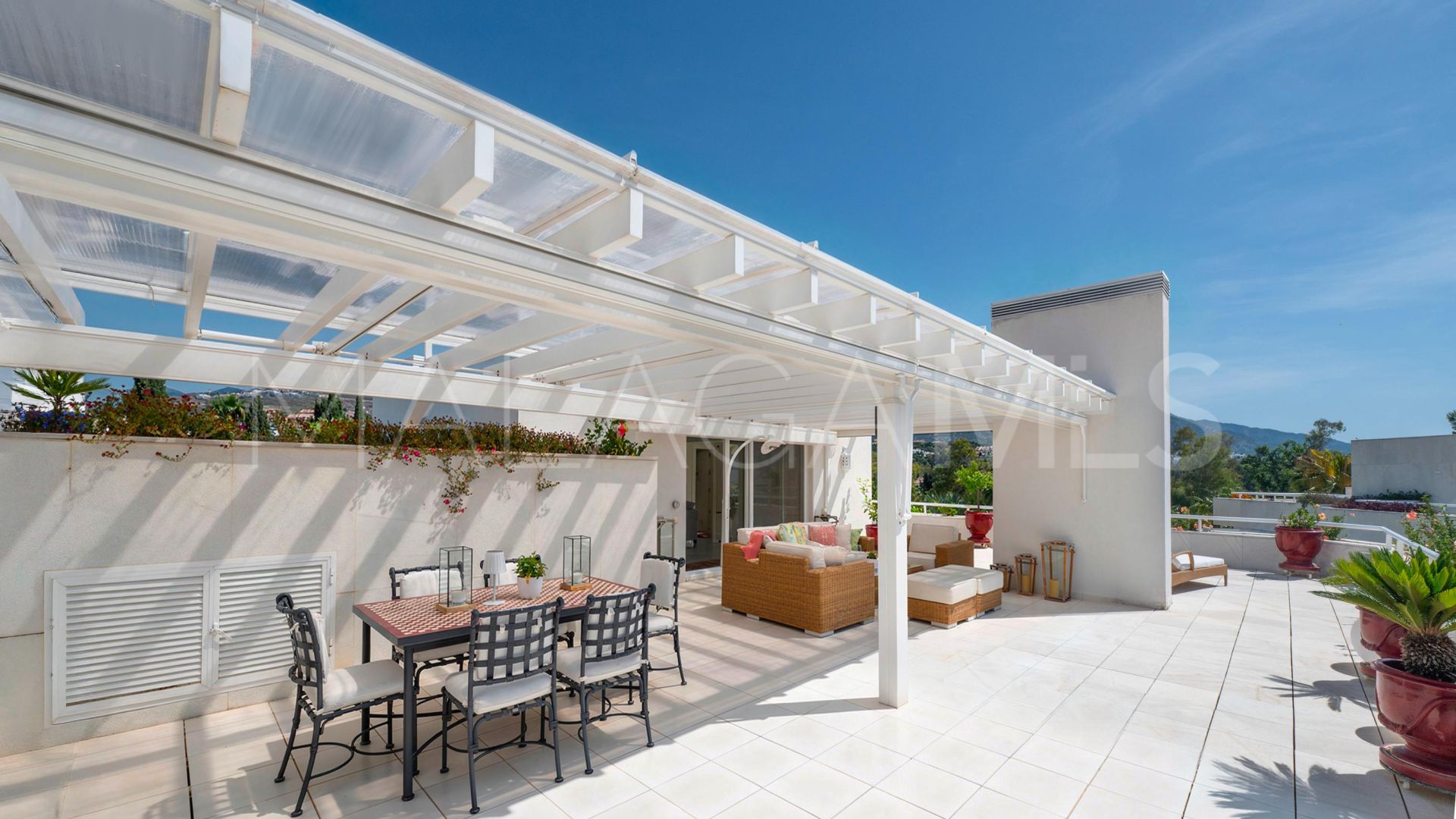 Duplex penthouse for sale in Los Granados Golf