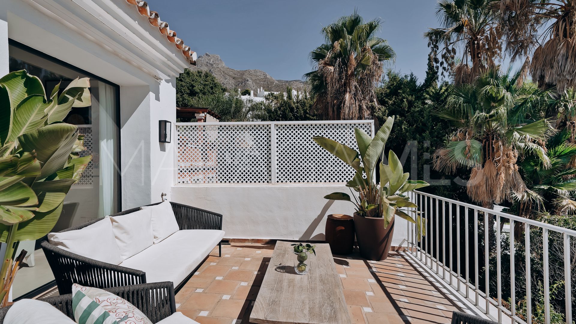 Haus for sale in Marbella Hill Village
