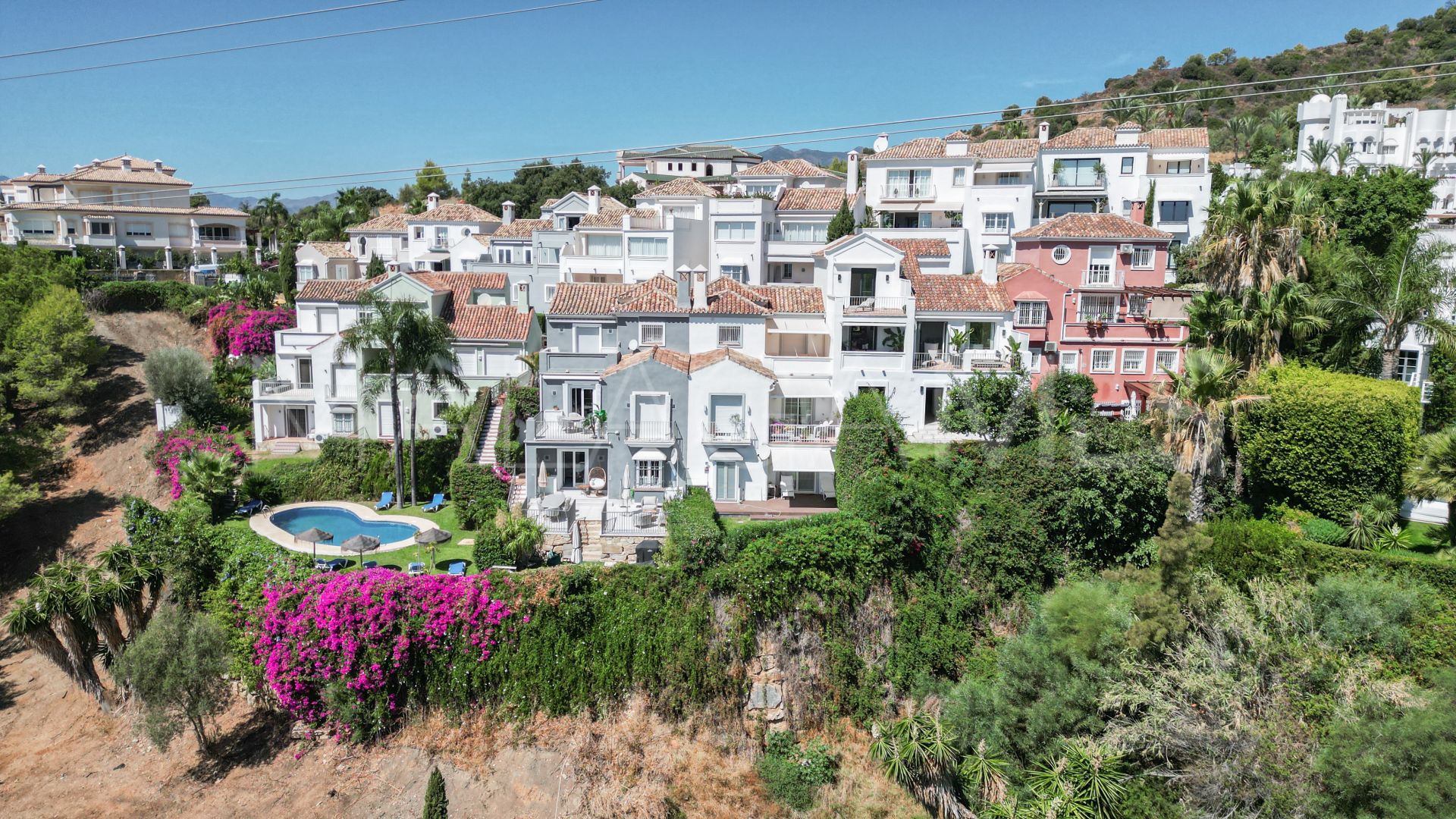 Haus for sale in Marbella Hill Village