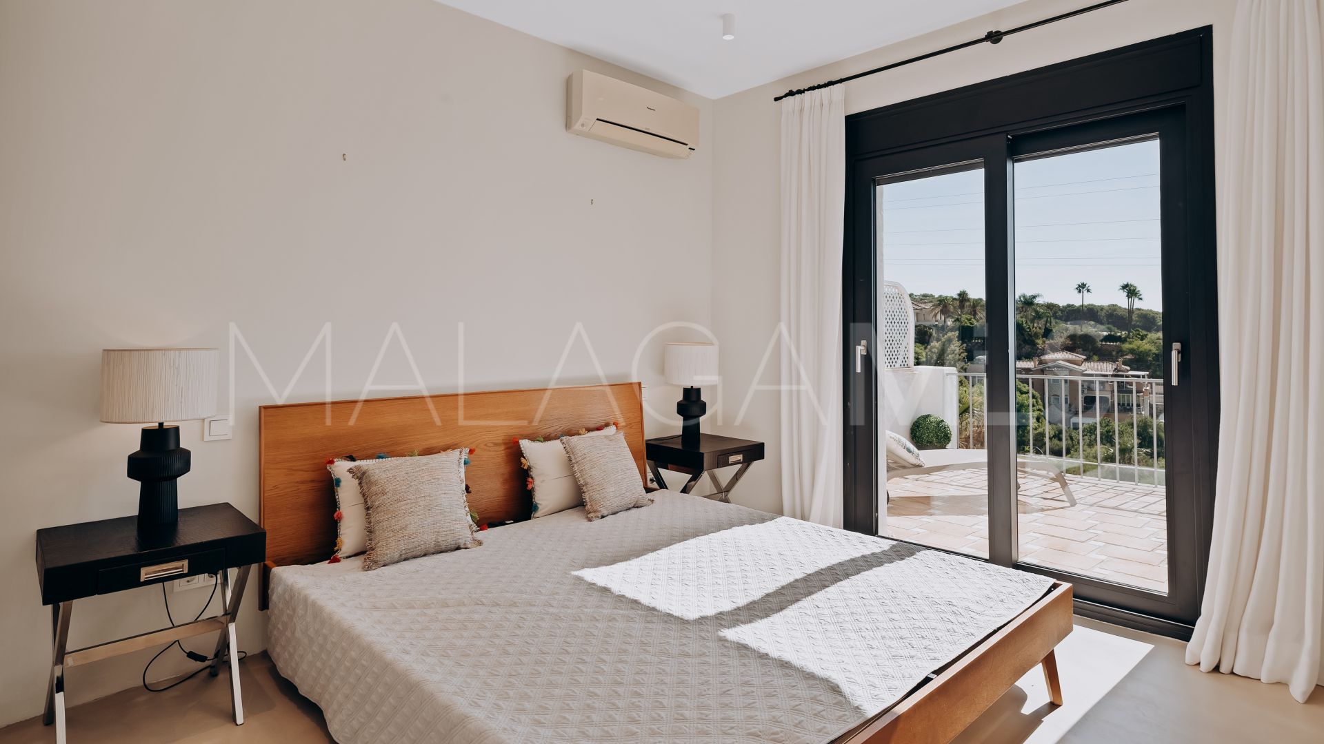 Haus for sale in Marbella Hill Village