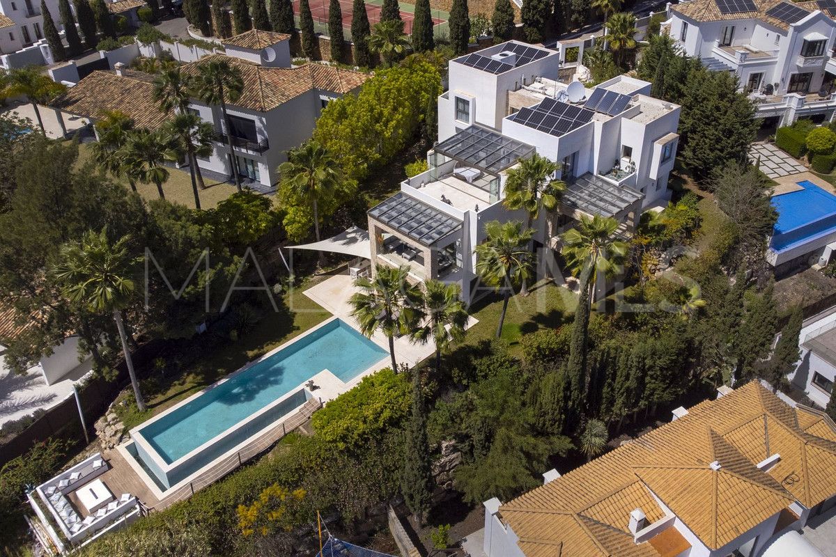 Villa for sale in El Paraiso