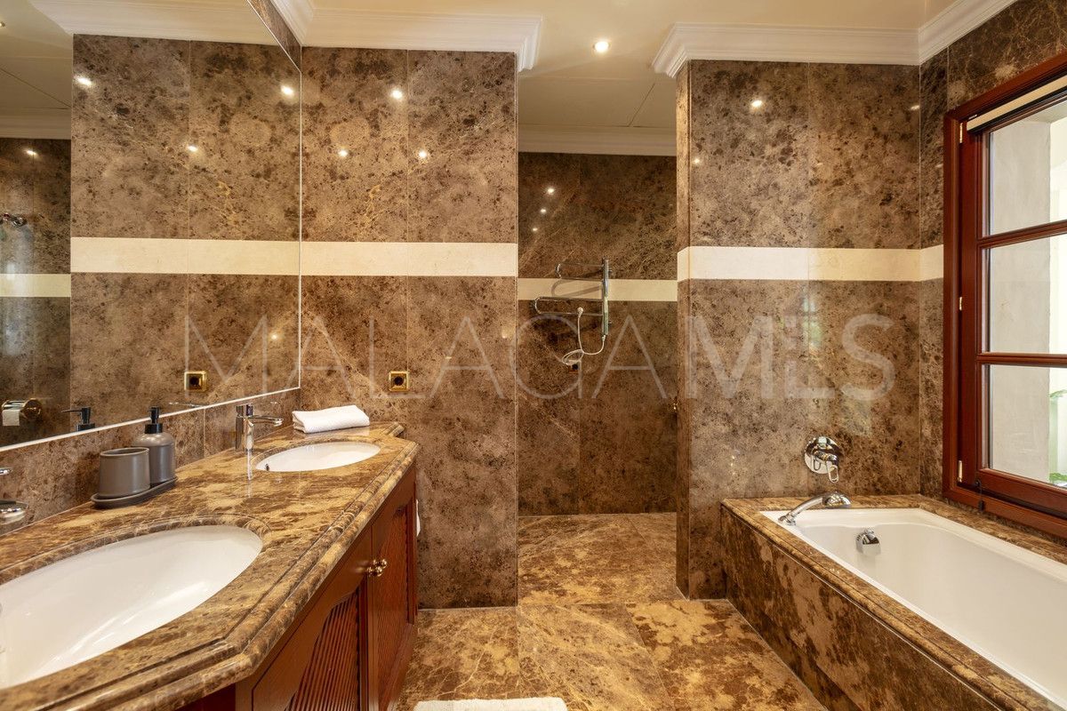 Villa for sale in La Zagaleta