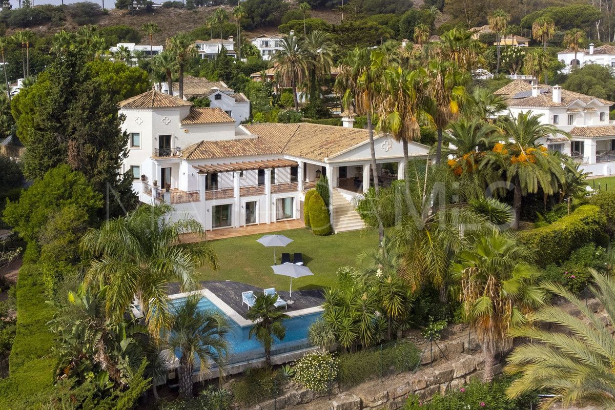 Se vende villa in Las Brisas del Golf de 6 bedrooms