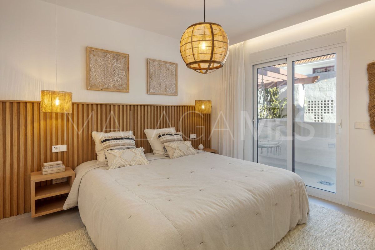Nueva Andalucia 3 bedrooms ground floor apartment for sale