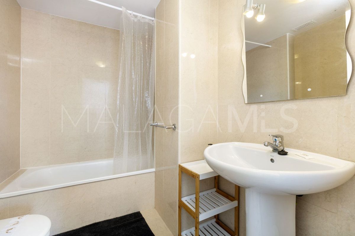 For sale Nueva Andalucia penthouse with 2 bedrooms