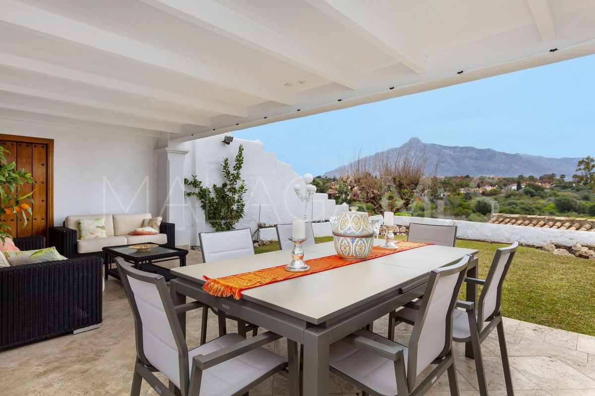 Buy adosado with 4 bedrooms in Marbella - Puerto Banus
